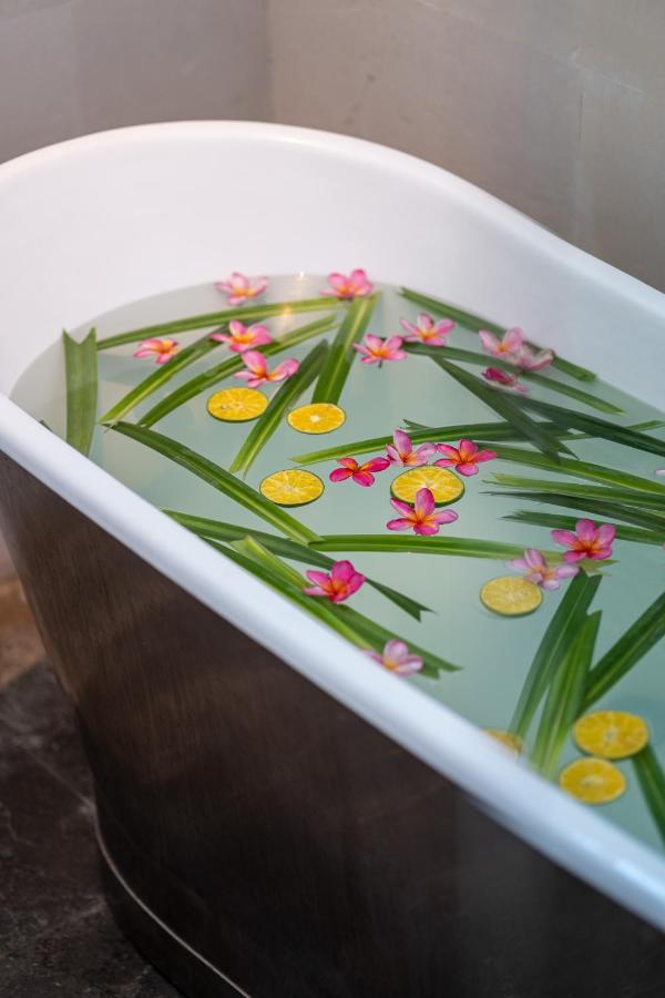 Jadine Bali Villa By Nagisa Bali Чангу Экстерьер фото